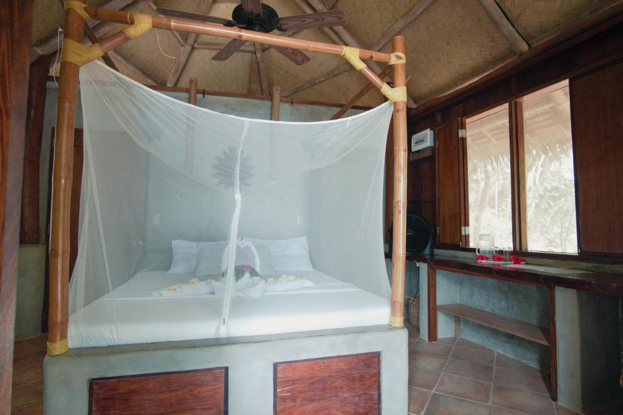 Sangat Island Dive Resort Корон Экстерьер фото